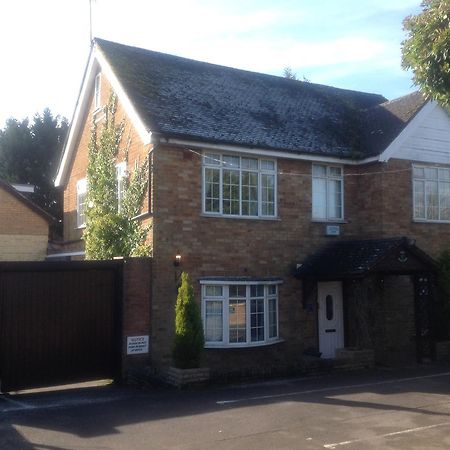 The Hollies Guest House Solihull Bagian luar foto