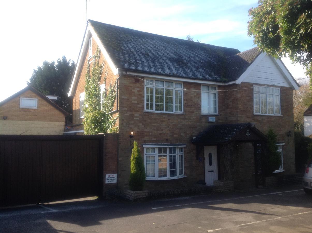 The Hollies Guest House Solihull Bagian luar foto